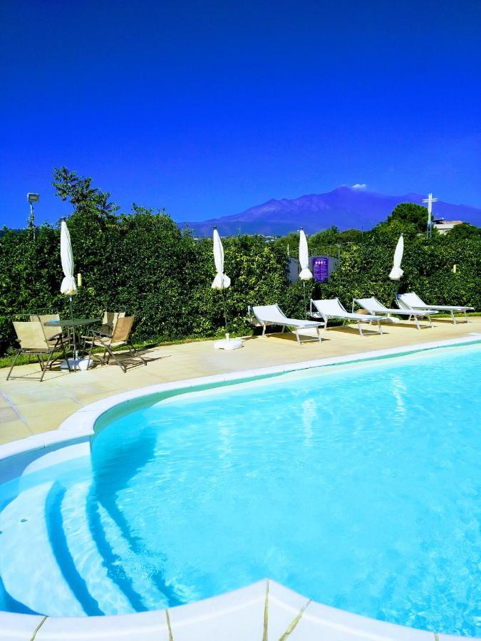 Case Vacanze Residence Trinacria Acireale Exterior photo