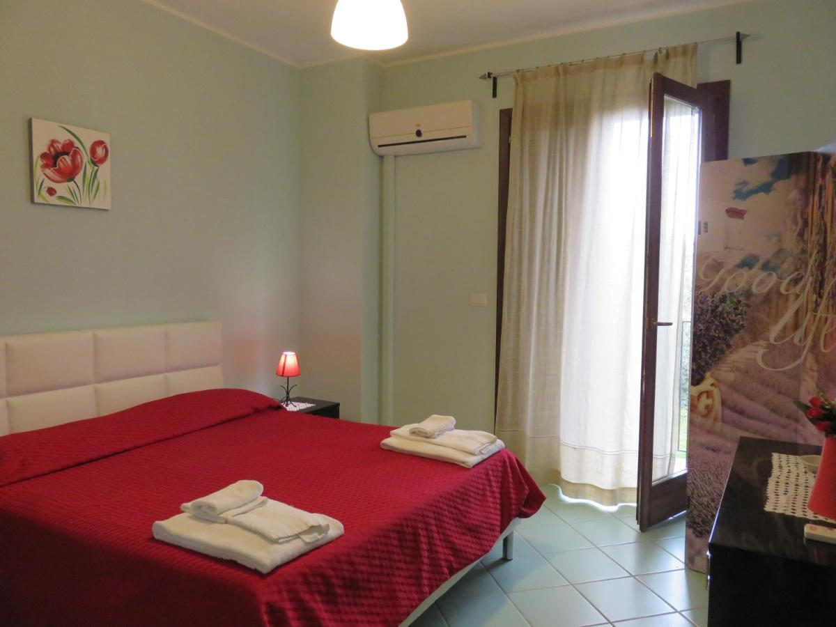 Case Vacanze Residence Trinacria Acireale Exterior photo