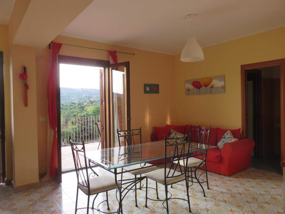 Case Vacanze Residence Trinacria Acireale Exterior photo