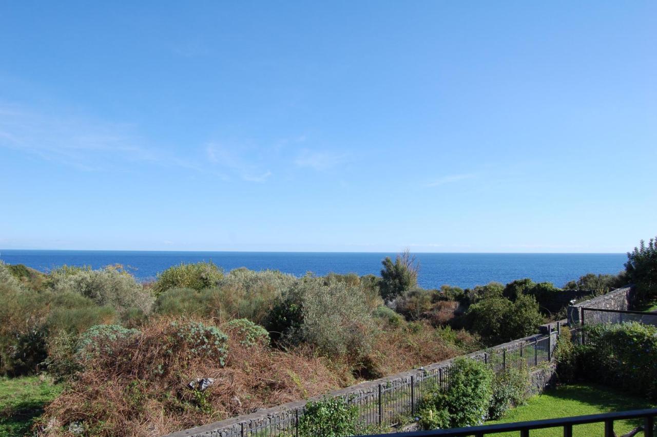 Case Vacanze Residence Trinacria Acireale Exterior photo